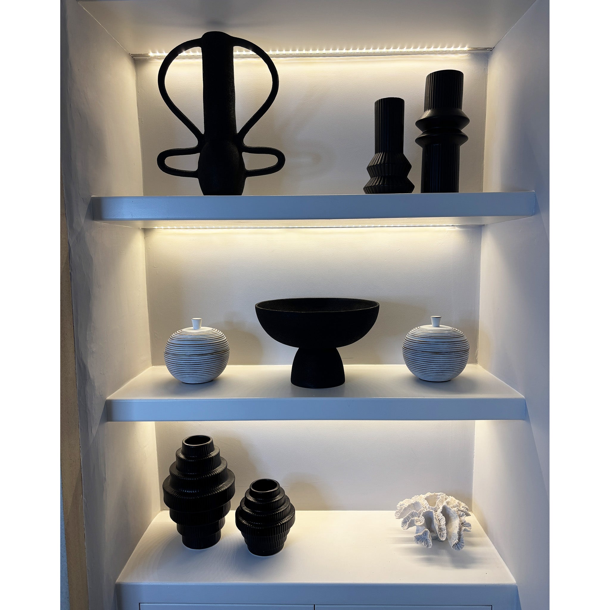 Wave Handle Textured Black Vase